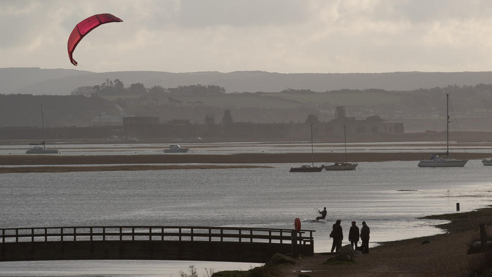 Kitesurfing along Hurst Spit